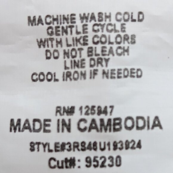 AVA & GRACE-Women's Pleated 3/4 Sleeve-SMALL-Floral-Black with White-Tan Flowers - Picture 12 of 12